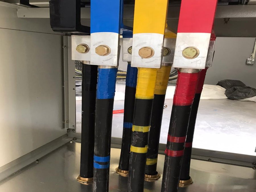 Colour-coded electromechanical cable terminations
